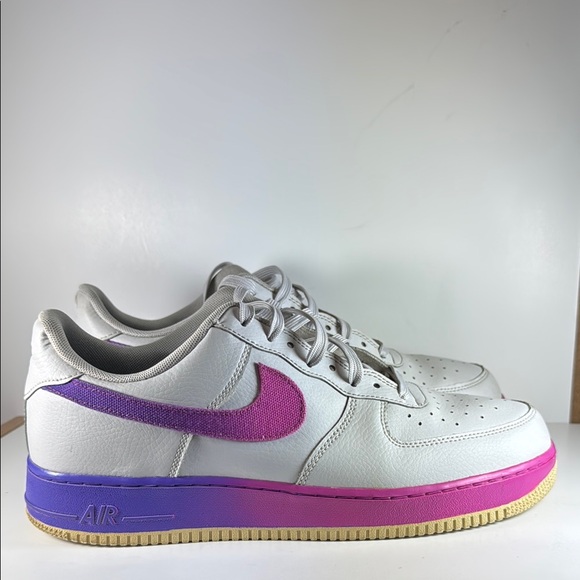Nike Air Force 1 ‘07 LV8 Hyper Grape Sneakers Men’s Size 11.5 - Picture 1 of 12